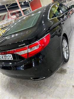 هیوندای ازێرا